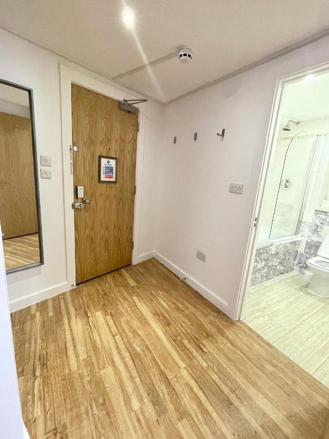 Two Bedrooms Flat - Manchester City Centre Exterior photo